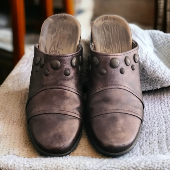 ROMIKA Skyward Clogs Mules 37 7 Metallic Bronze Leather Studded Euro Comfort - Picture 2 of 16